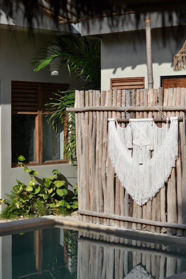 Hostal Dona Lucha Tulum Bagian luar foto